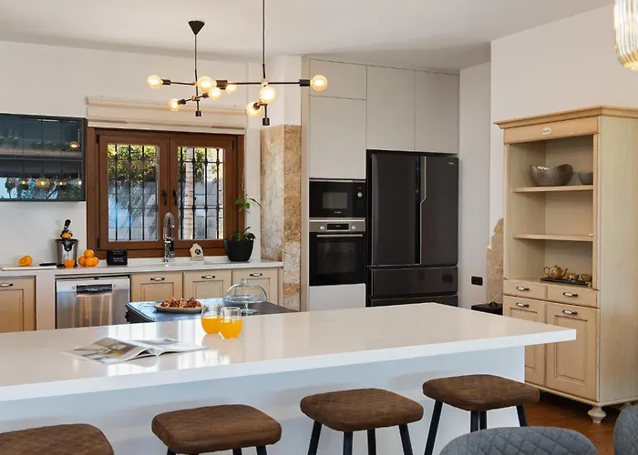 Tatil Evi Karat Samarin