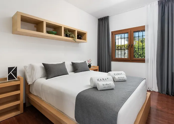 Karat Samarin Tatil Evi Costa Adeje